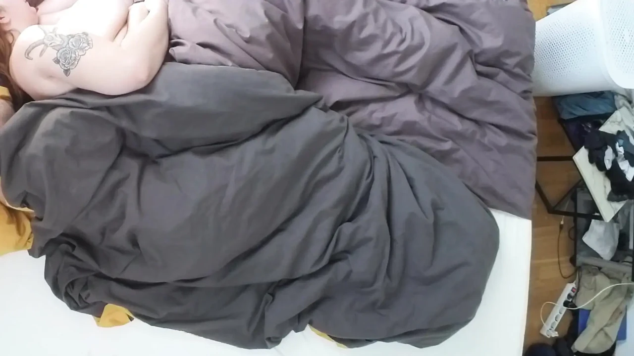 I Let Him Fuck Me Raw in the Morning Until He Comes Deep Inside Me