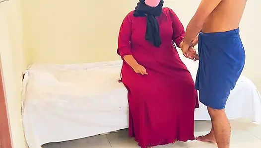 Ngentot tante seksi arab saudi sampai crot berkali-berkali