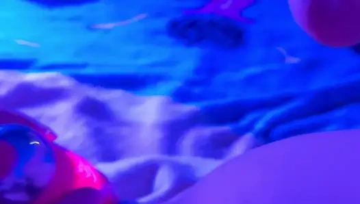 Gadis kampus mesum ngentot memeknya sambil mikirin ayah tirinya