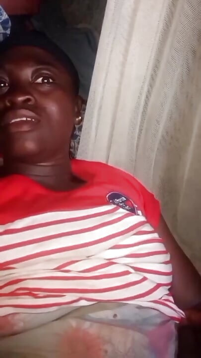 Sex rapid de seară cu fata mea cu sânii mari