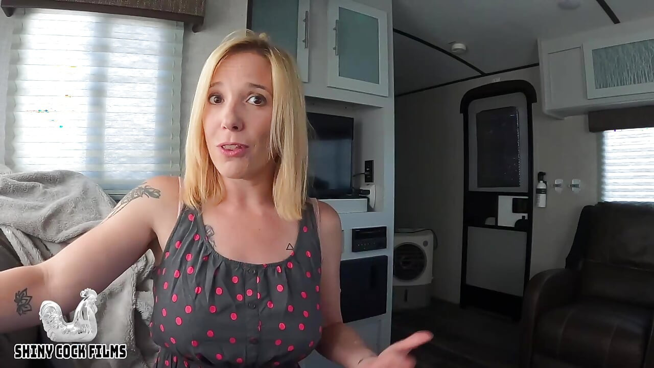 A mostohaanyának mostohafia spermája kell - Jane Cane, fényes kakasfilmek