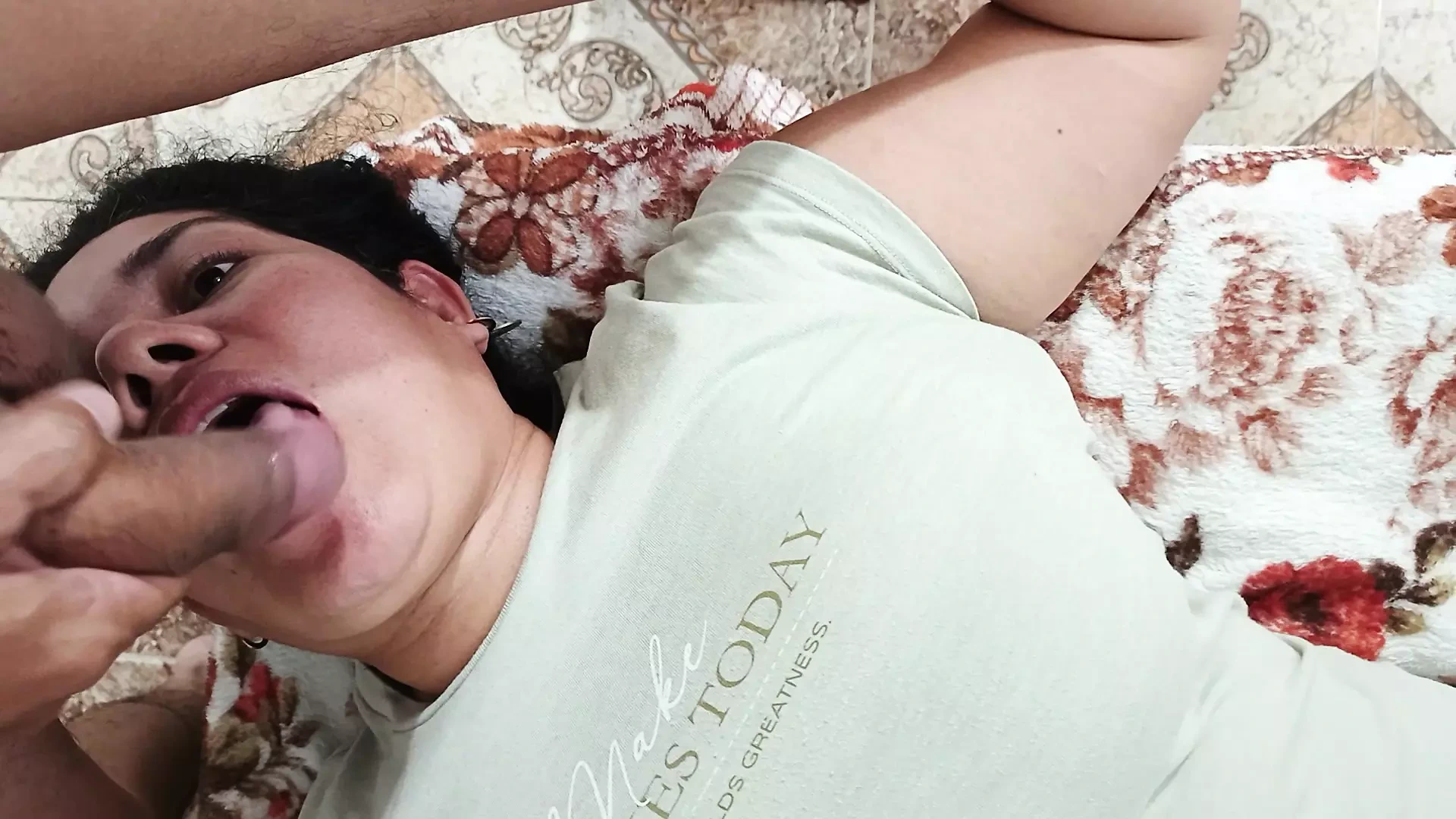 Cute mature deepthroat sucking delicious