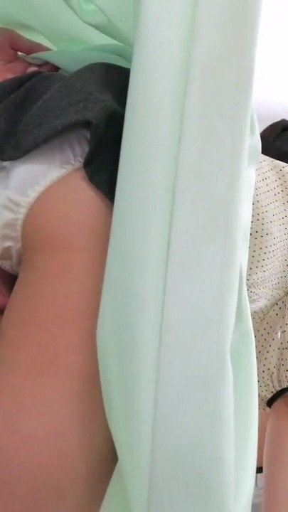 Part 4 My Girlfriend Who Came To Visit The Bed Next To Me Was A Strike, So If I Was Sexually Harassing Her Through the… | Clip 1