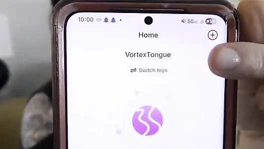 NSFW обзор поцелуя с сосущей вибратором