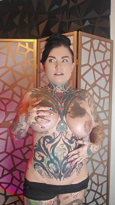 Slutty Step-stepmom Tattoo Tour