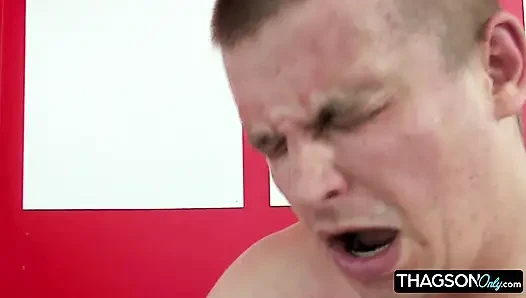 Skinny Brunette Babe Fingered to Orgasm in Hot Casting