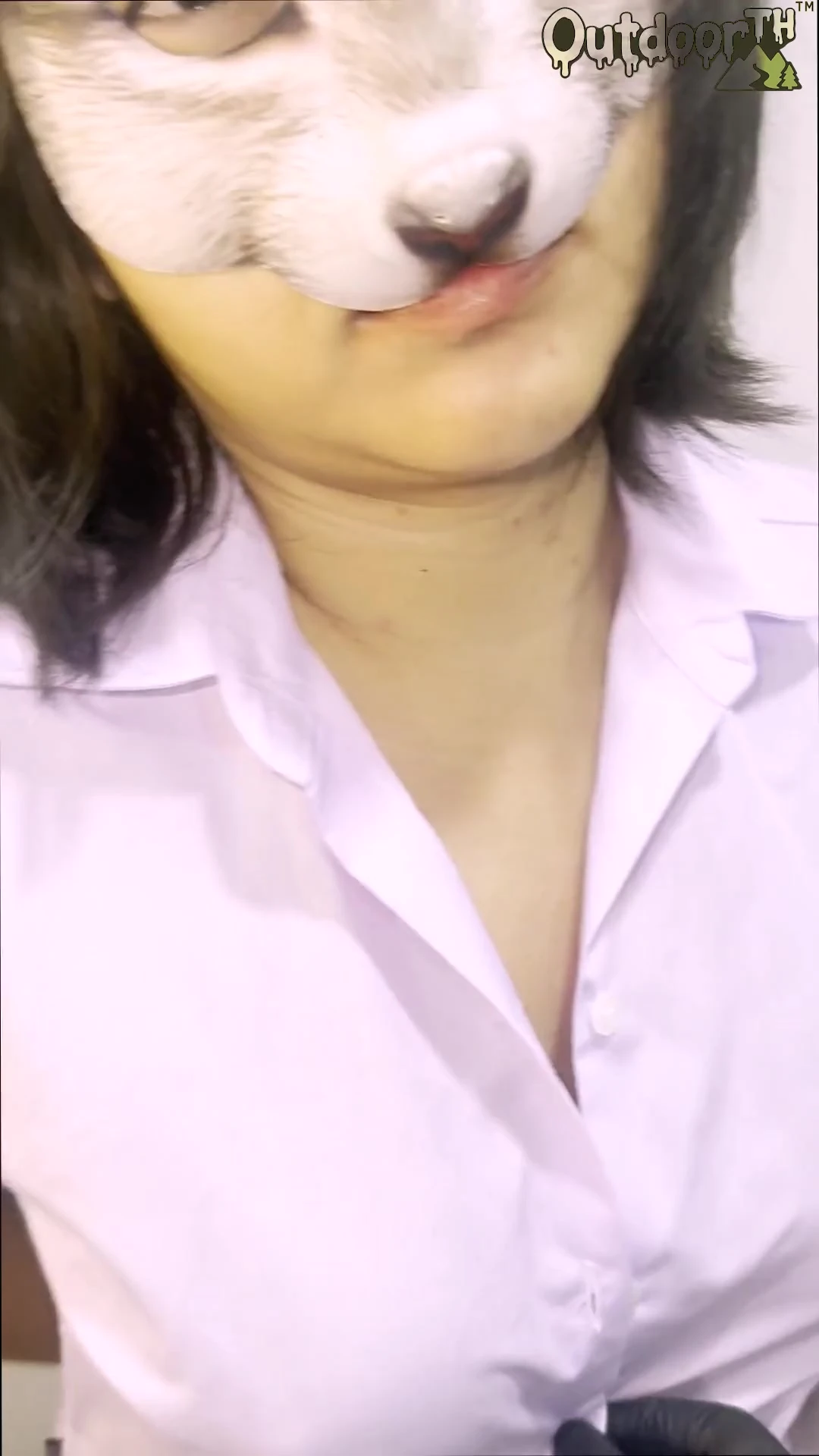Vertical Clip Female college student18 tight I was and splashed on the screen.