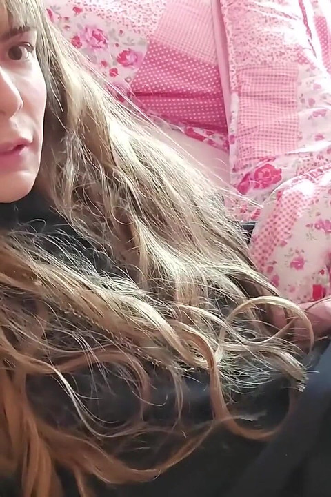 Kadın kılıklı kaltak Joyce