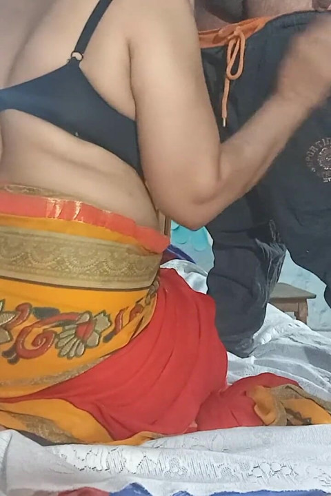 Hot Desi Indian Couple Full Nude Hardcore Sex in Tha Room