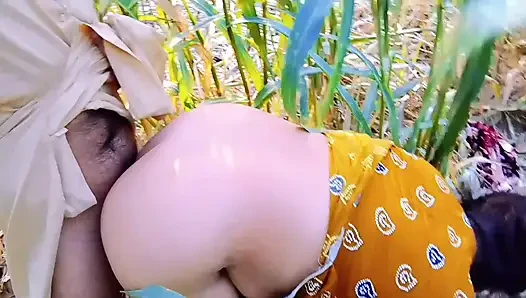 Pawg culo bionda cougar viene scopata nel parco