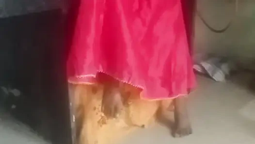 Ghar ki party main madarchod pati ka dost aya aur chod gaya mujhe