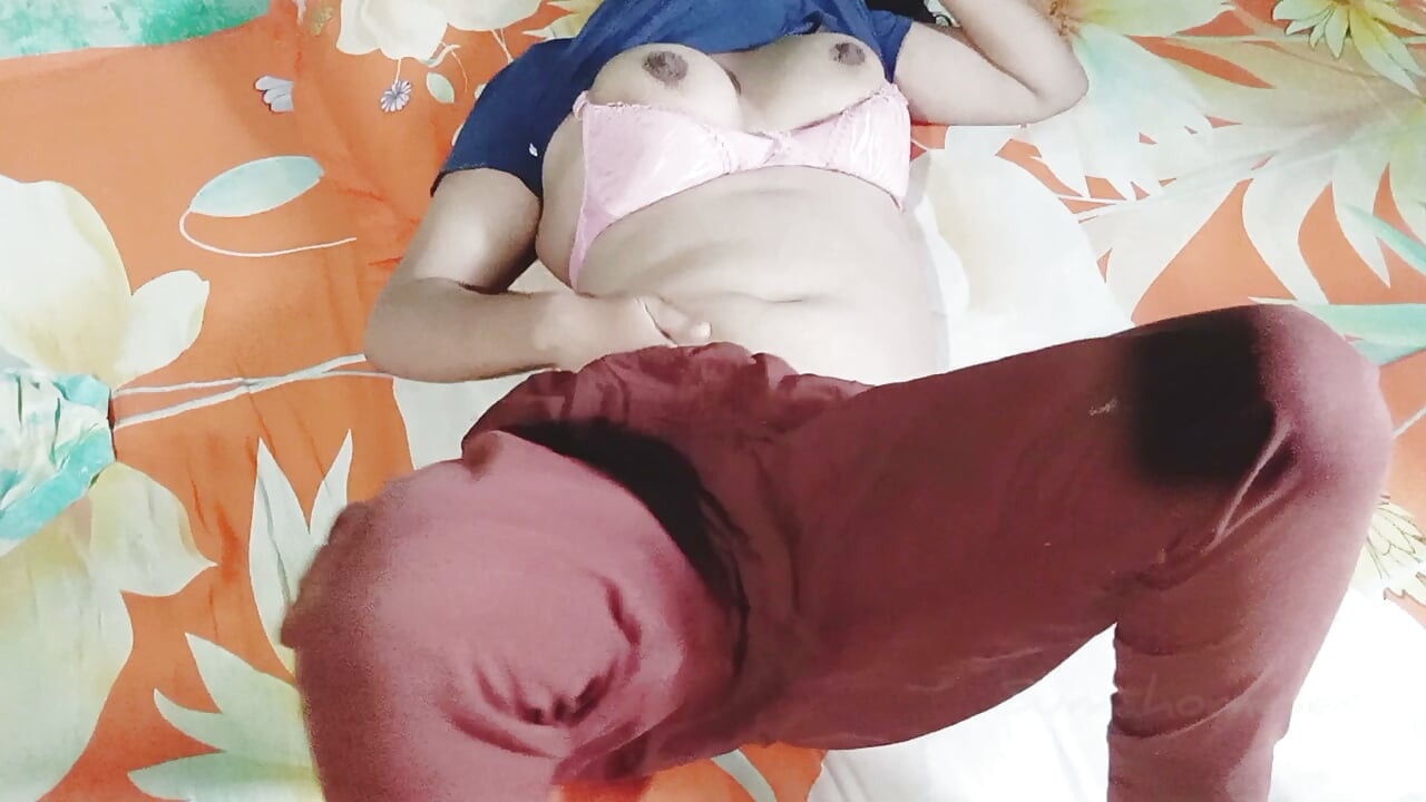 Beautiful Indian Muslim StepCousin Sex Scandal 2026