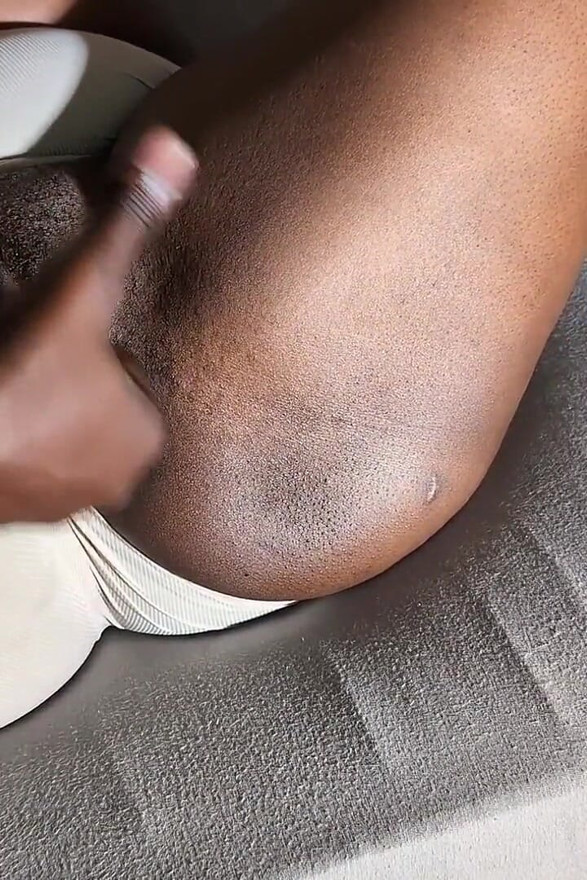 Fingering My Pussy Makes Me Feel Good