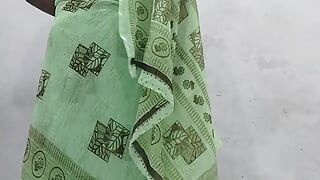 India's number one shimmer pornstar Dipali's sex video goes viral