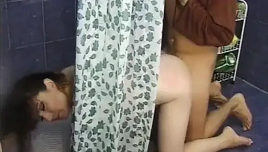 Jessica rizzo lagi asik produksi le confessioni della grande sorella