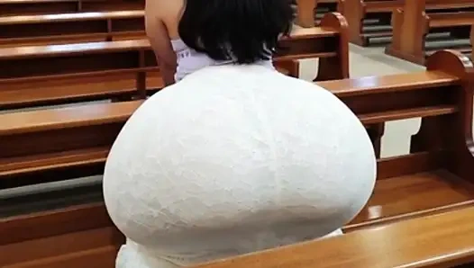 Church ass praying