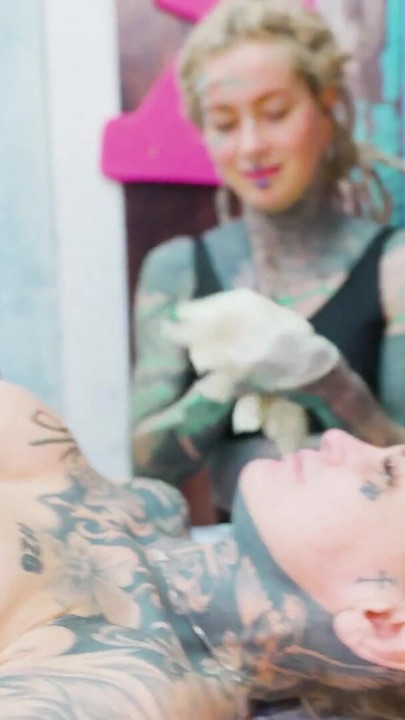 Merry si cewek hot bertato dientot sama besar pria bertato | Klip 1