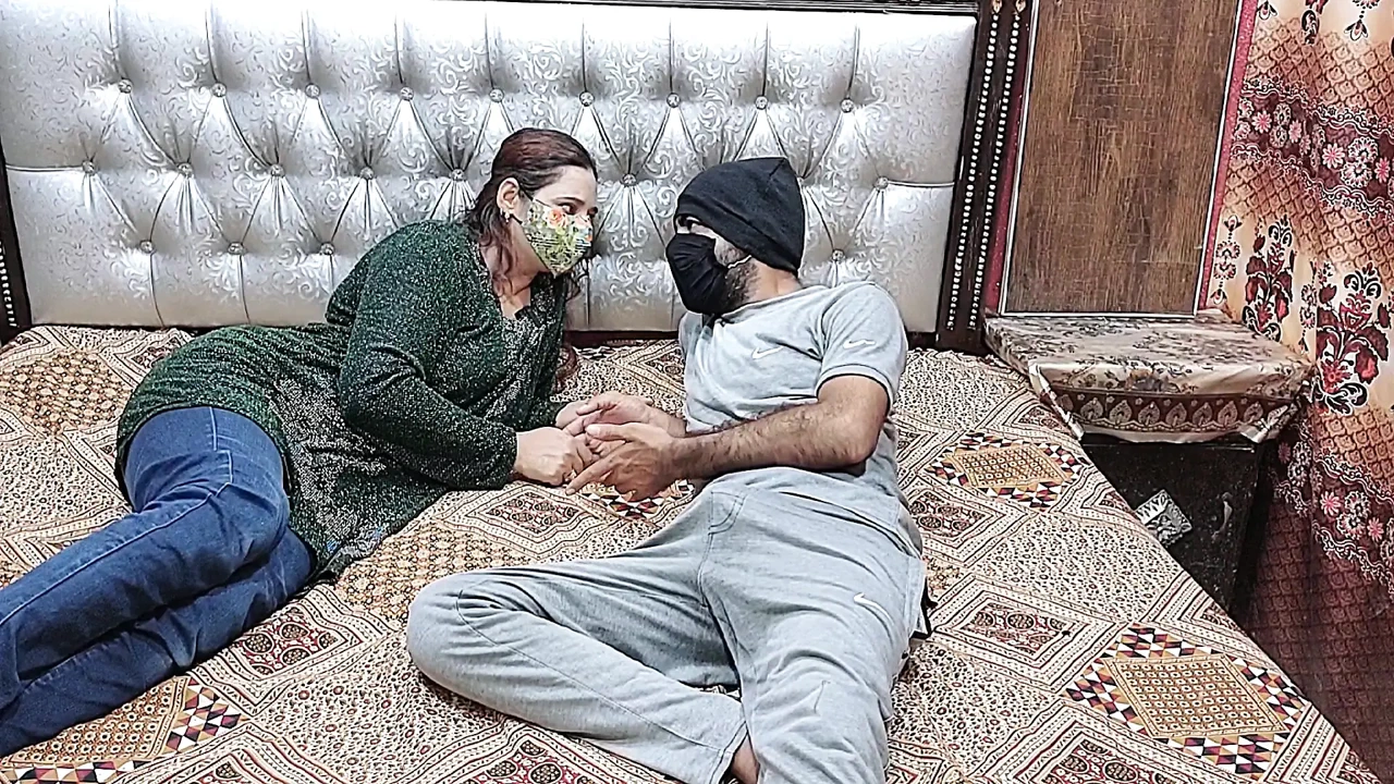 Indian Desi Bhabhi apny yar sy Chudai krvati pakri gai Pati sy talak lena ka plan Hindi Audio Desi Sex