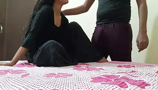 Indian hot desi village girlfriend pussy Fucking with boyfriend on badroom