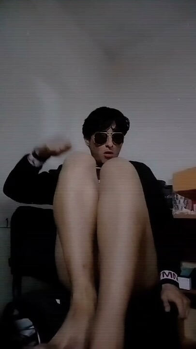 Sticking cucumber in me to open my butt