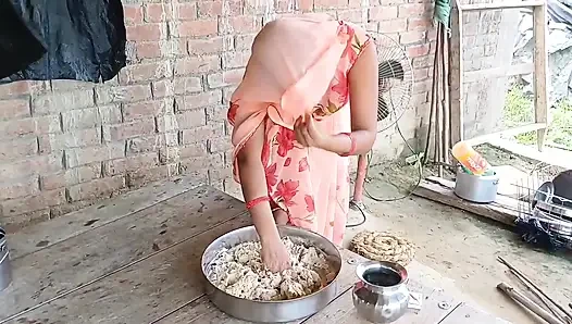 Apne he stepsister ki friend ko virgin pussy fuck kiya or pussy ros nikal kar jiv se chata,gud ki ros pilaya.. a