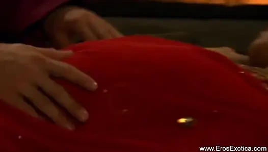 Si eksotis kama sutra lagi asik mainin penuh gairah