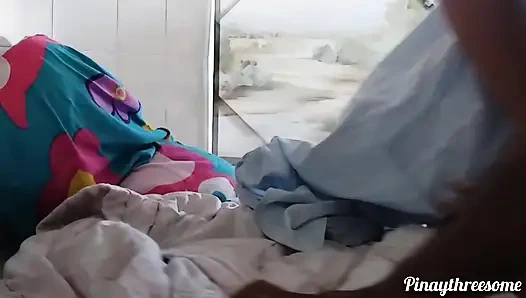 Wige selingkuh mengerang keras ketika dia mendapat fuvk dari kekasih rahasianya . Ang sarap mo bheb