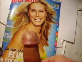 Heidi Klum huldigt