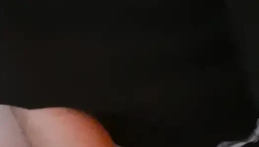 Amatör çift emiyor ve sikişiyor
