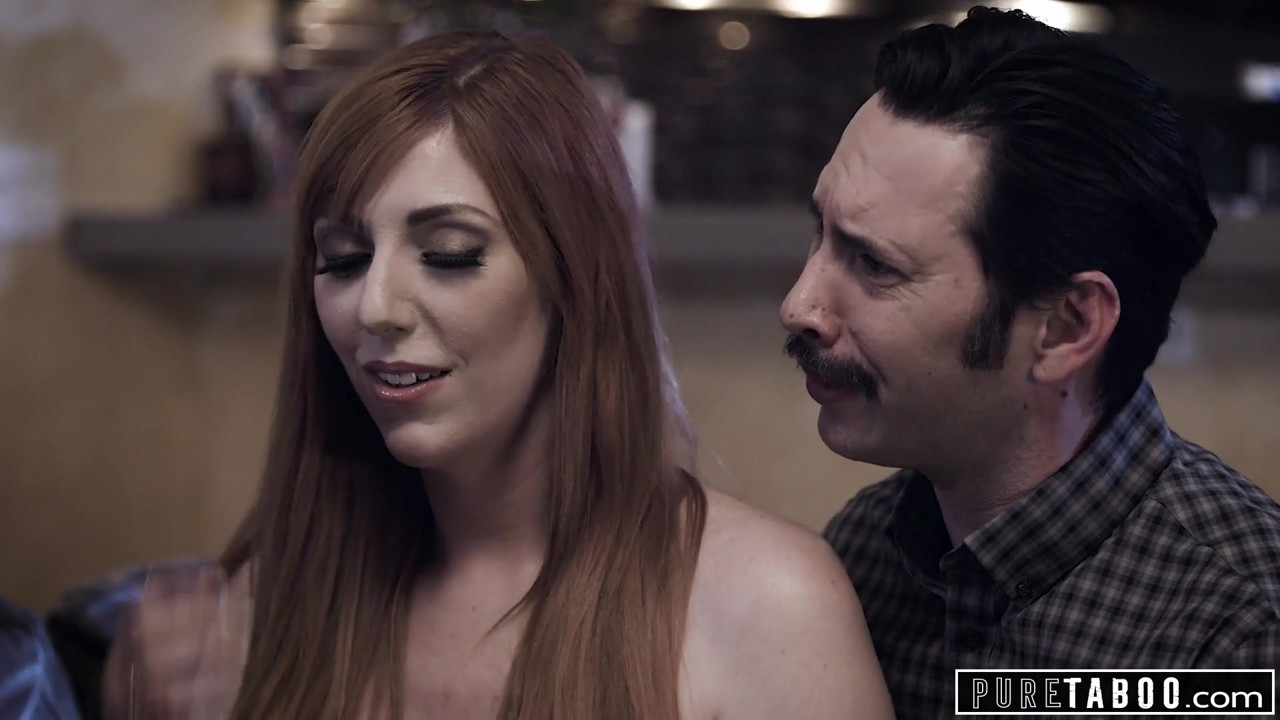 欲求不満のカップルはベビーシッターとセックスしたい