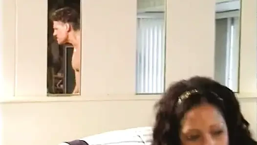 Black chick lays and gets her pussy eaten in bed