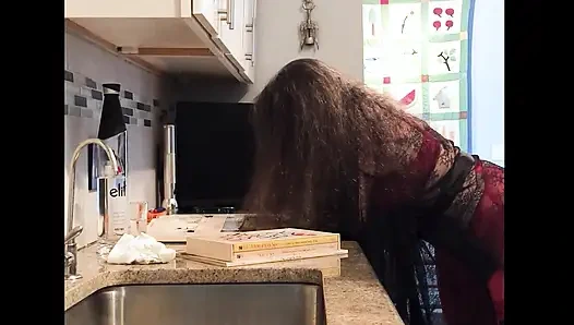 Unorthodox staffel eins, episode 2