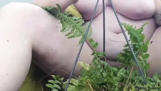 Stiefmutter macht video für freund des stiefsohns, der garten unterrichtet teil 01