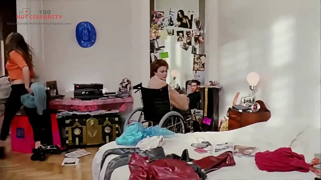 Nilufer Acikaln - Dansoz 2001