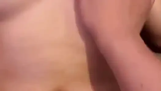 Ahh sevgilim, amcığın çok lezzetli, amının içine boşalıyorum sevgilim, aahhh, çok lezzetli sevgilim.