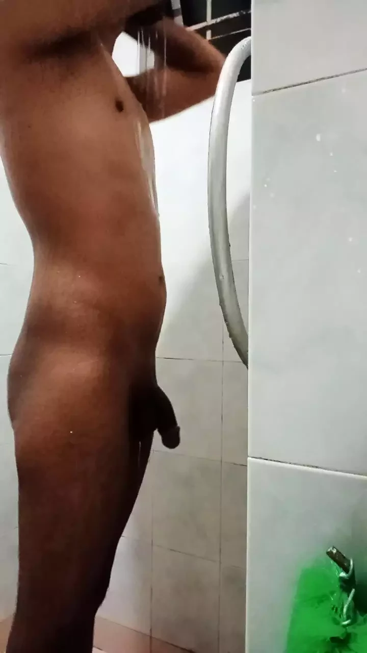 Horny Top taking shower