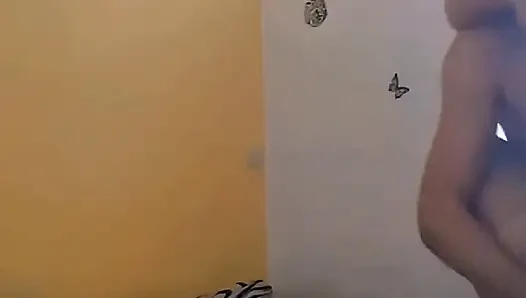 Dies war buchstäblich eine Explosion beim Reiten eines Penis, ein sehr intensiver orgasmus.