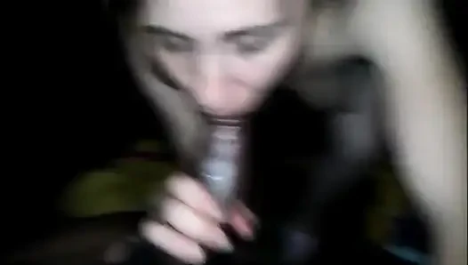 Беременная Lil Mary делает минет