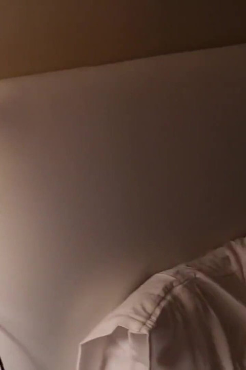 อยู่บ้านคนเดียวเงี่ยน - ชักว่าวและแจกน้ําเงี่ยน