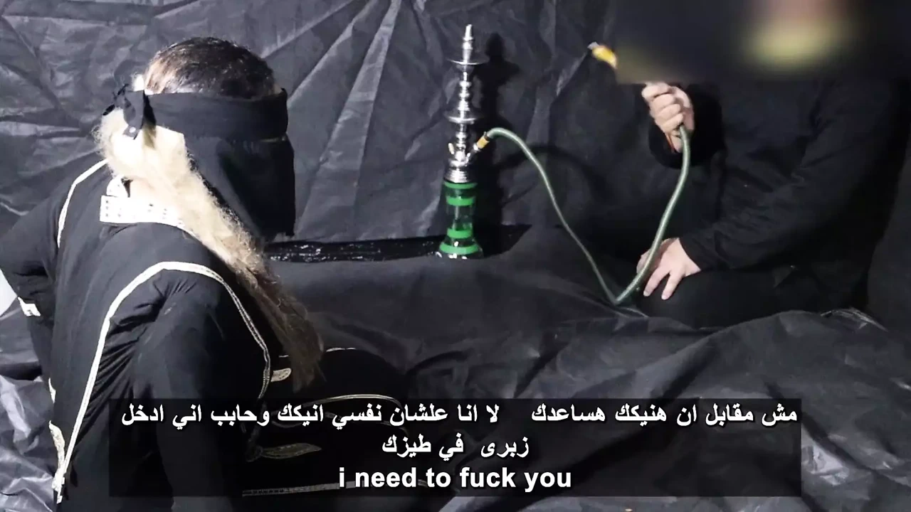 老师操莎拉的阴户，她说你的鸡巴进入了我的阴户