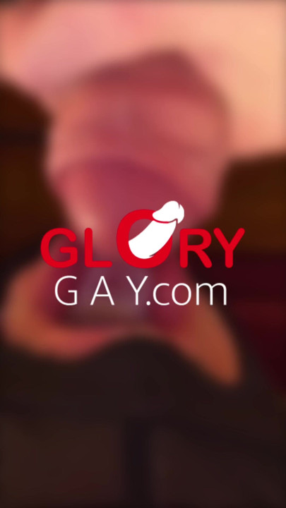 Gorący włoski kutas w Gloryhole - ssane do sucha z moją specjalną techniką języka!