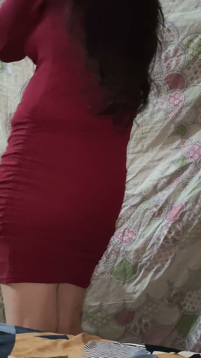 Desi Hot Bhabhi Likes the Cock