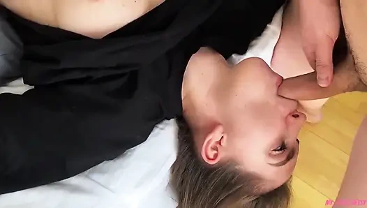 Üvey erkek kardeşimi sikmeyi çok uzun süre hayal ettim ve sonunda oldu