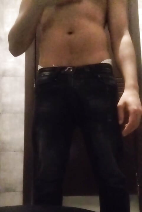 Straight Guy Loves to Jerk off His Big Cock and Cum for You