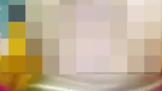 mamta bhabi ne chut main ungli kar ke chut se pani nekali