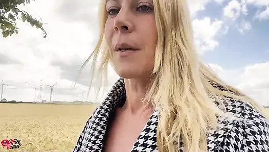 Street, kendini garip adamlar tarafından döllendiriyor!!