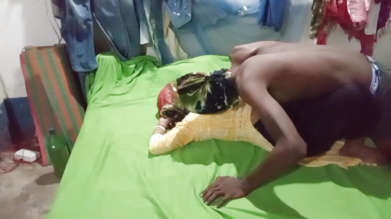 Desi aanti ke saath ht ki romantik vidiyo keval chunban
