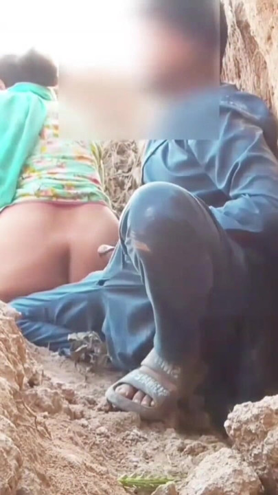 Khule pahadon mein gand Mari bade pahad sex | Clip 1