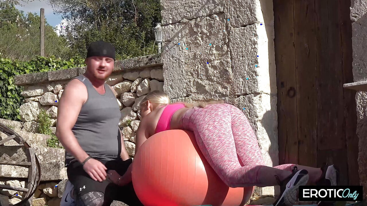 Outdoor Exercise Ball Gangbang with Dripping Creampie Overload