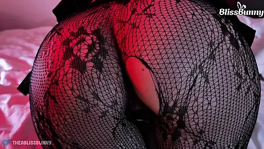 Picked Up Hot Babe at Club - Wild Hotel Room Hookup